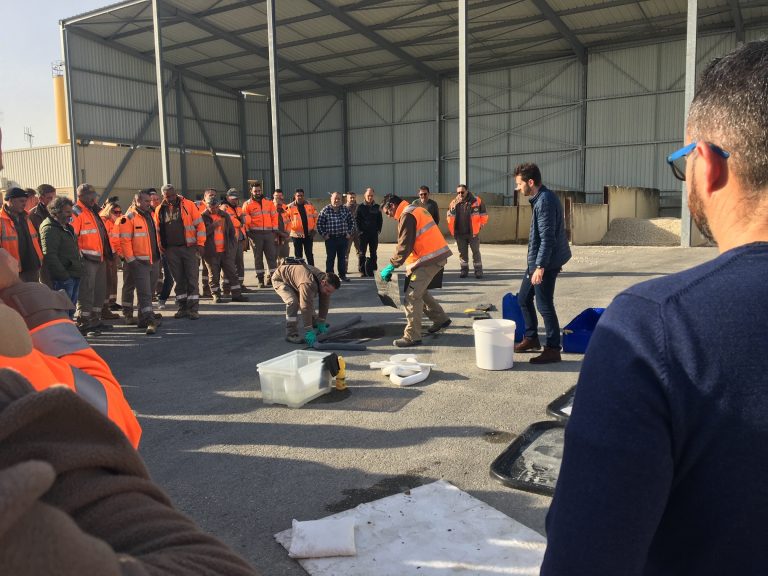 Haléco-sensibilisation-Colas-SRMV-Carpentras