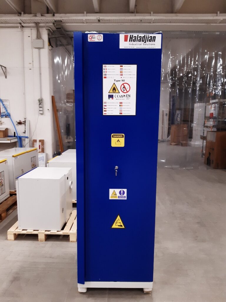 Armoire de sécurité pour batteries au lithium-ion