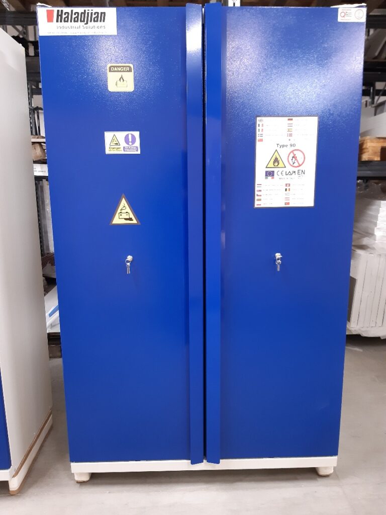 Armoire anti feu pour batteries au lithium-ion