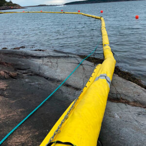 Barrages de confinement cylindriques pour pollutions maritimes