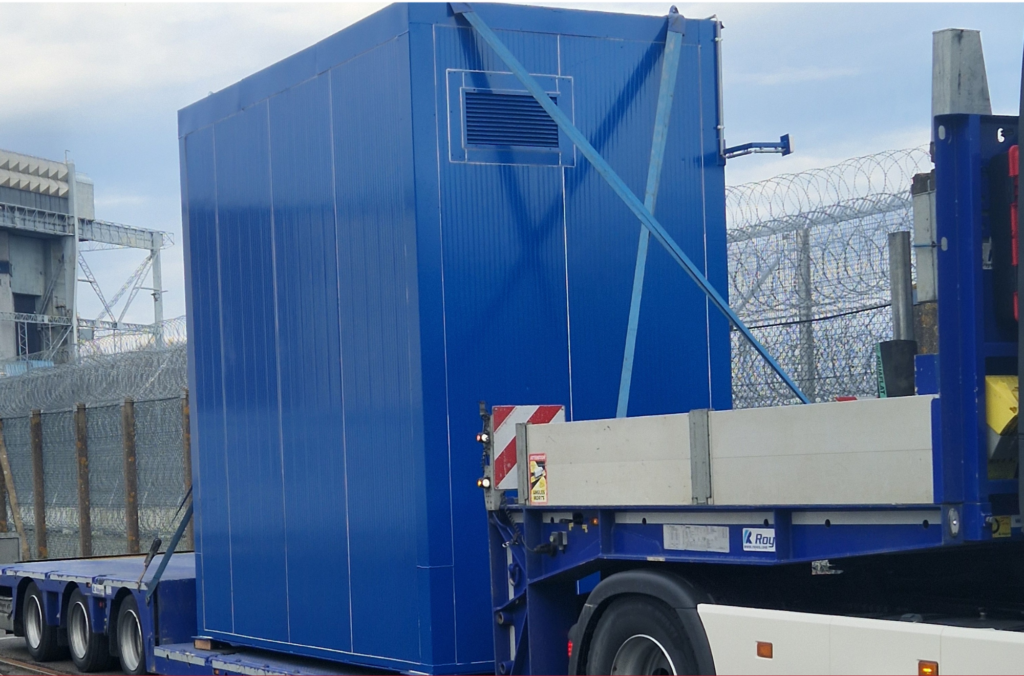 Container de stockage REI120 pour une autonomie en carburant (cuve en aluminium, cuve AdBlue, en rouleur...)