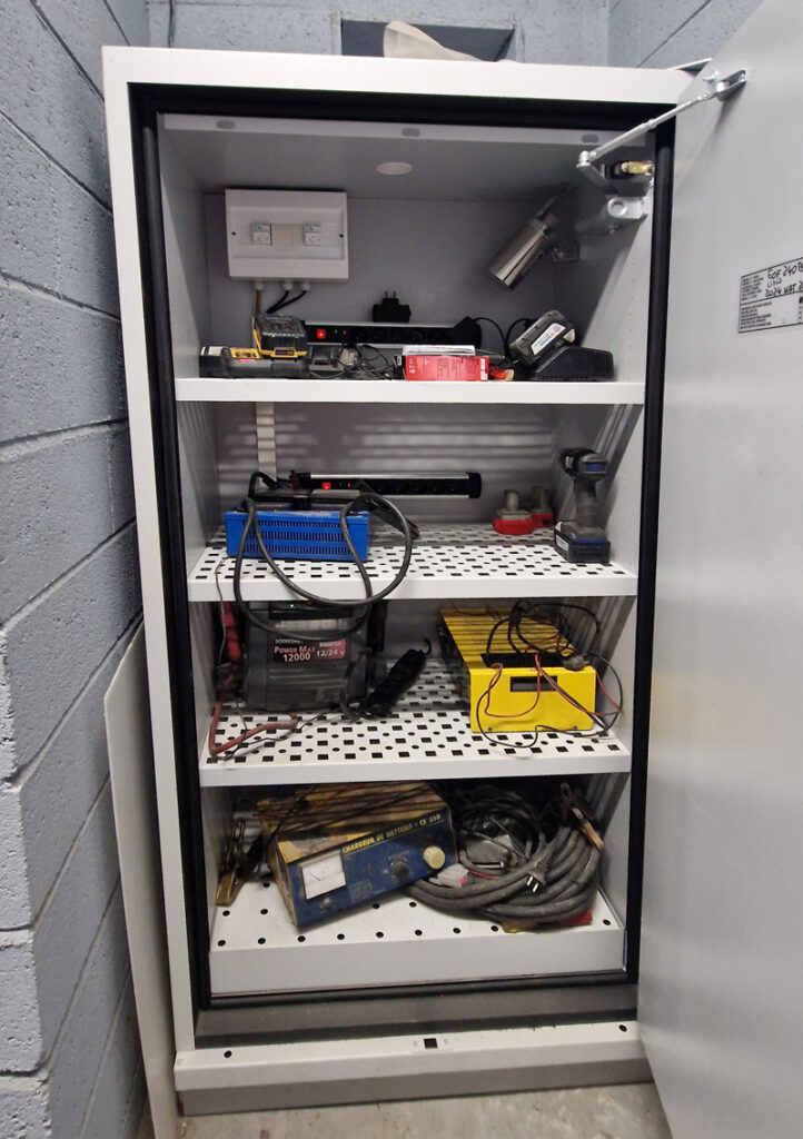 Armoires de recharge des batteries lithium-ion