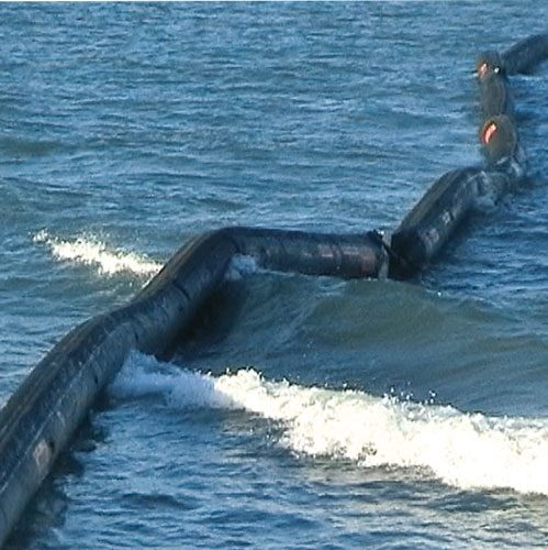 Barrage Flottant Gonflable Barrages flottants de confinement gonflables pour pollutions maritimes